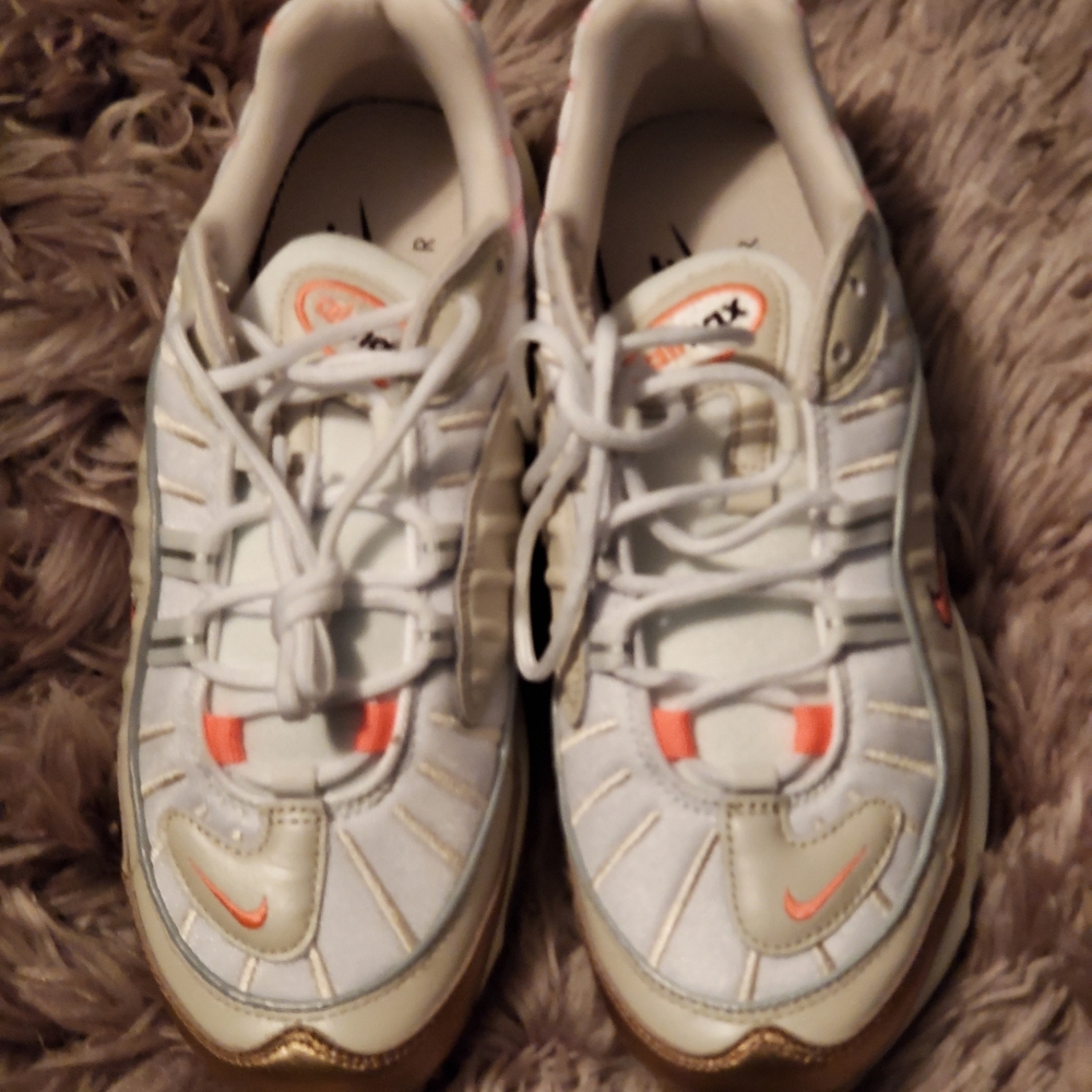 Womens air max 98